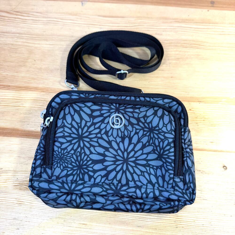 Baggallini Gray Black Floral RFID Crossbody Travel Bag Purse